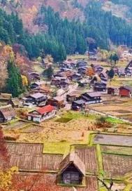 拨开云层的村落